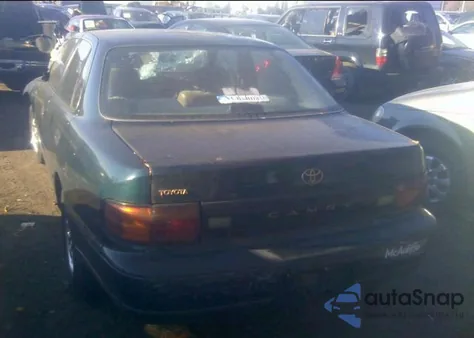 1993 Toyota Camry Dx z USA, uszkodzony, nr VIN 4T1SK11EXPU230744